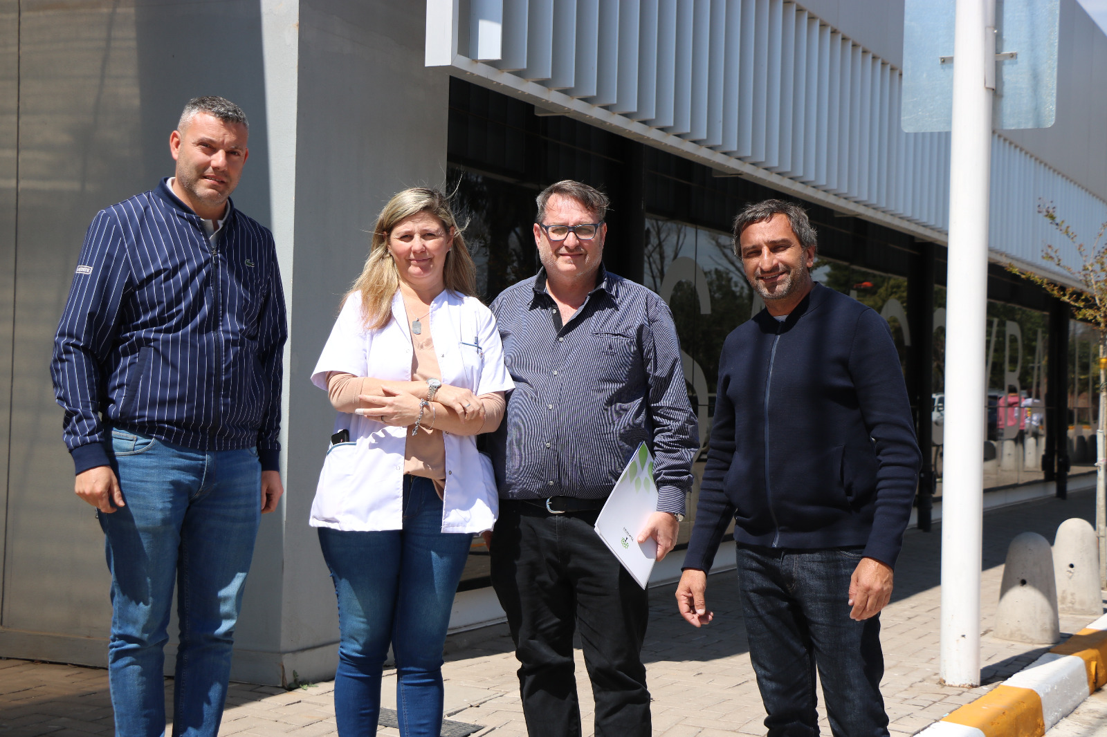 YBARLUCEA CONSOLIDA PR&Aacute;CTICAS ESTUDIANTILES CON MEDICINA DE LA UAI