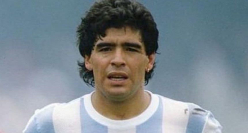 A tres a&ntilde;os de la muerte de Maradona: &iacute;cono nacional por excelencia